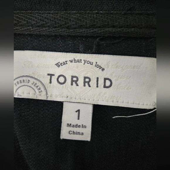 Torrid black cotton utility jacket patch detail with beaded design size 1 1X - Picture 6 of 8